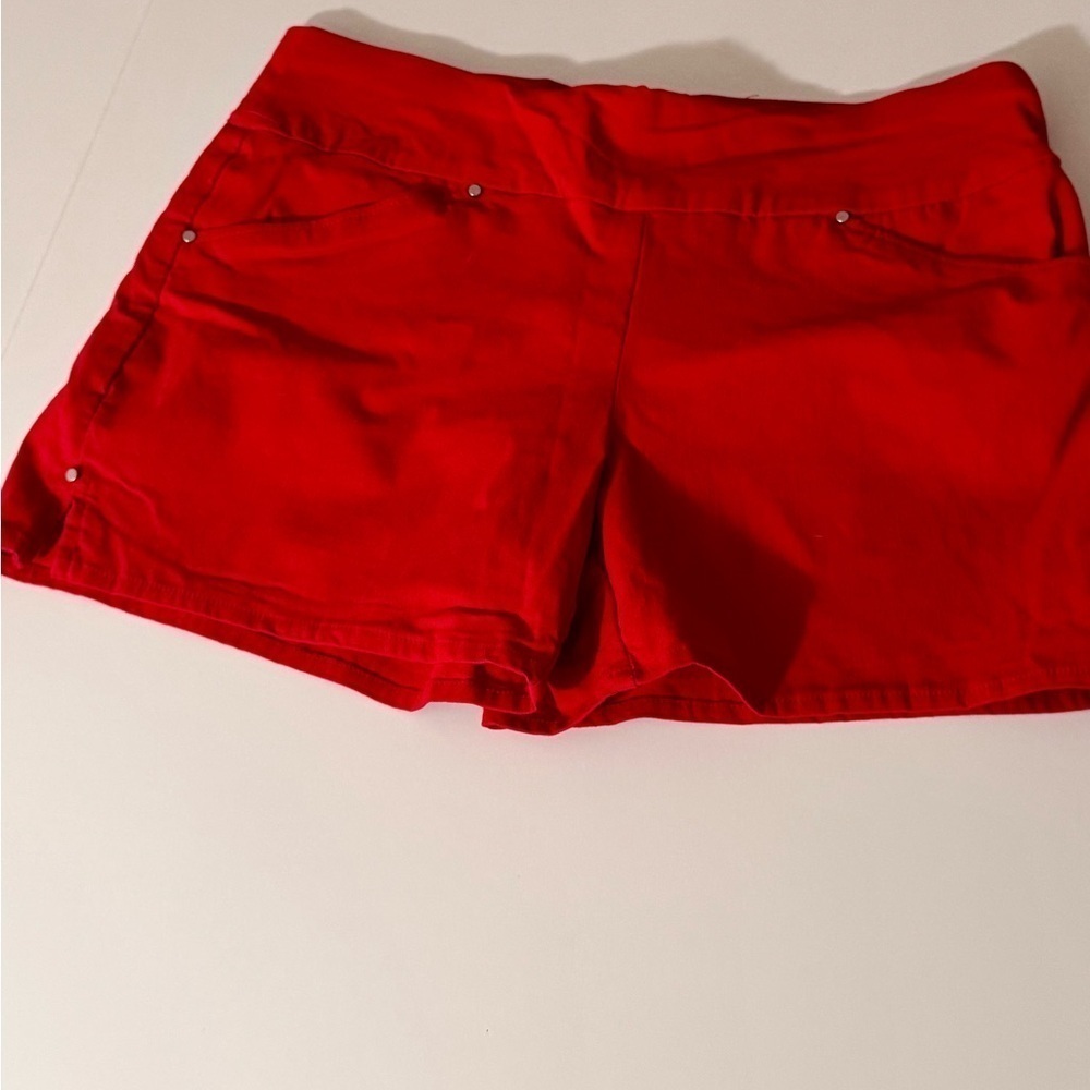 INC Red 4” Shorts Sz 8